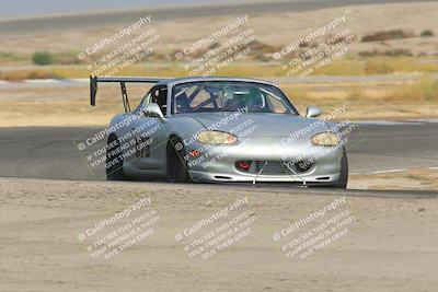 media/Sep-20-2025-Extreme Speed (Sat) [[1fcc23683c]]/Red (Advanced)/Session 1 (Sunset)/